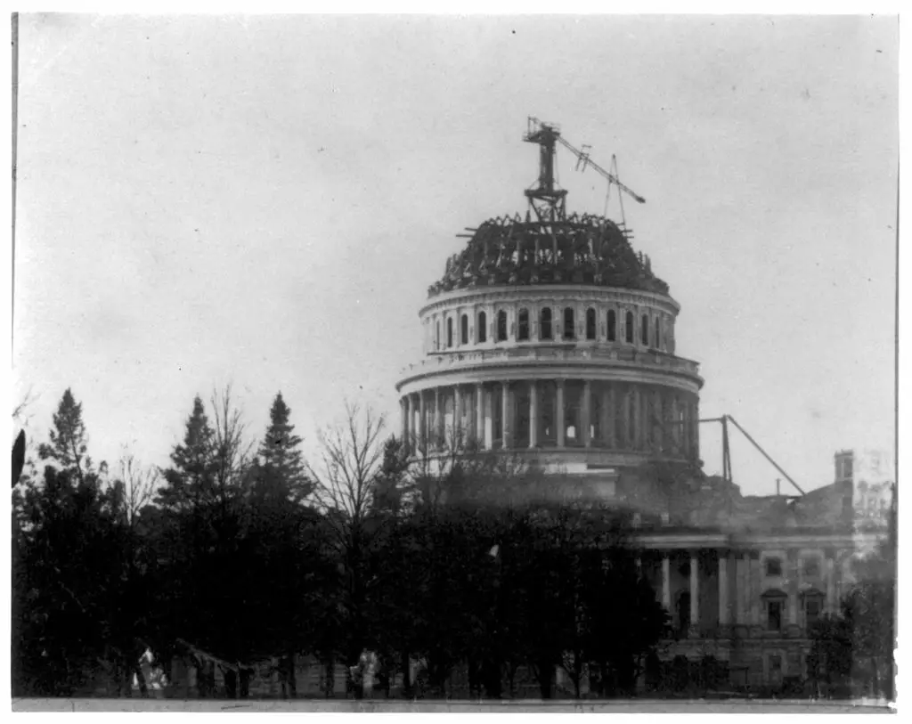 Capito Dome under construction in 1860s