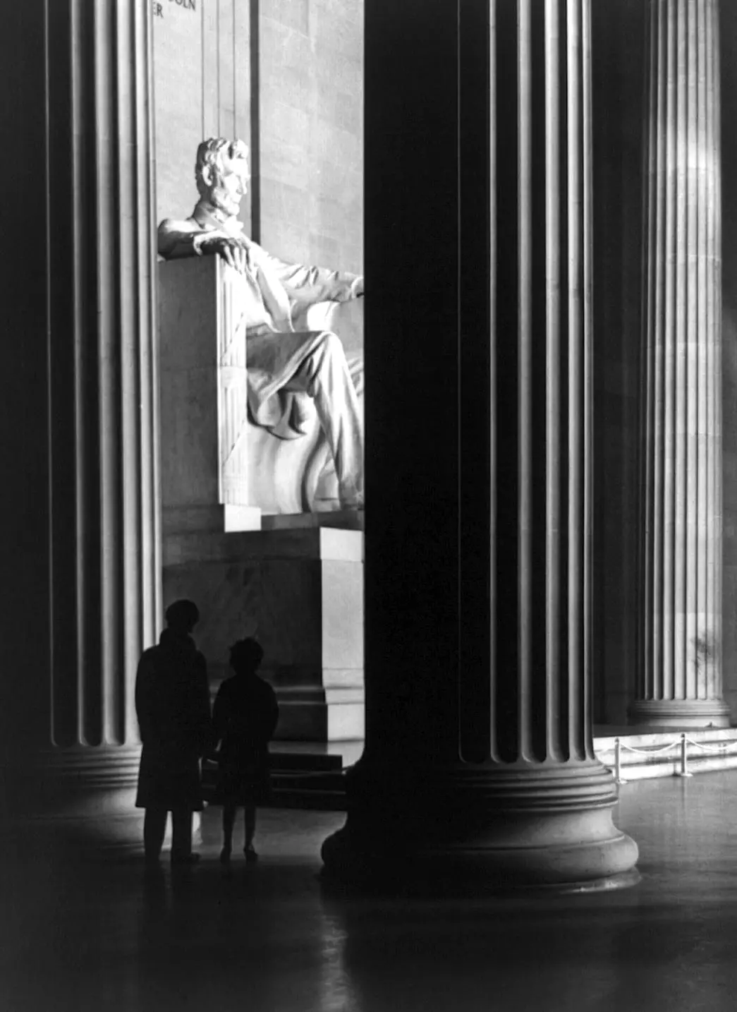 Lincoln Memorial in 1944