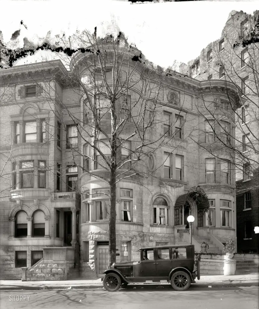 Washington, D.C., circa 1925. "Irish Free State legation, Florida Avenue." Harris & Ewing Collection glass negative.