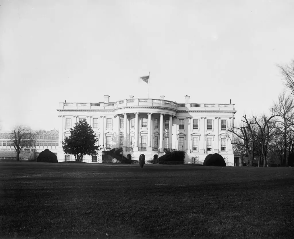 White House image from the 1880s
