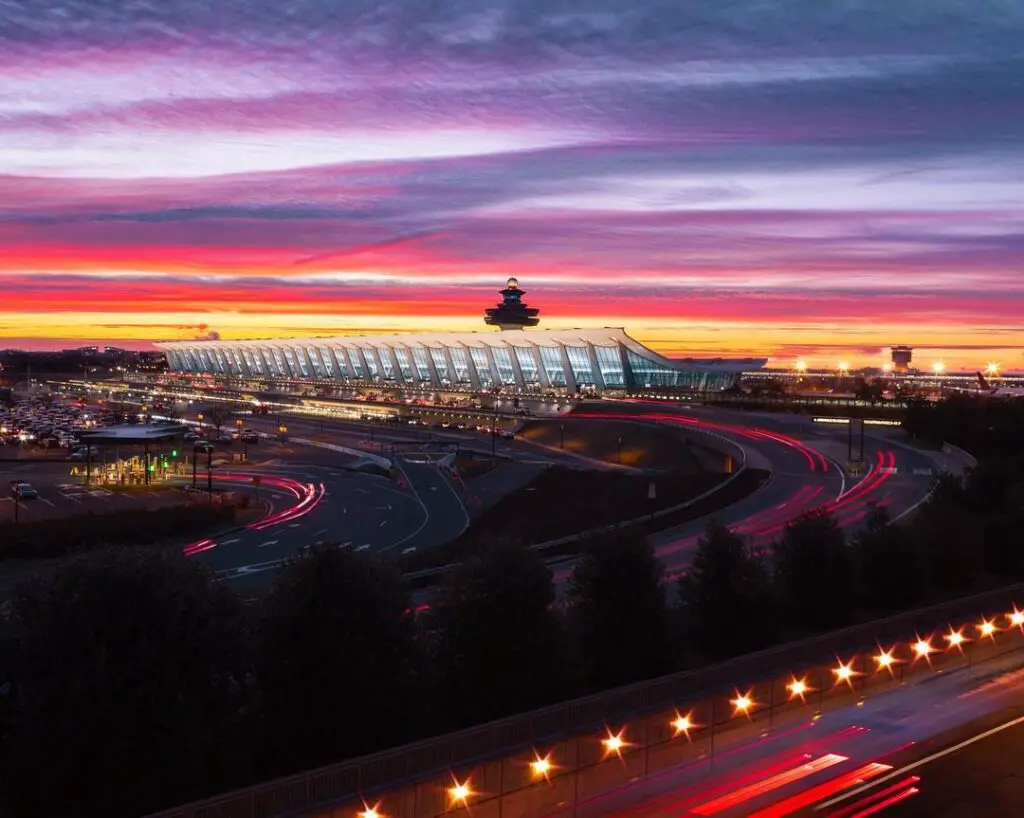 An early evening view of Dulles Airport's main terminal building.