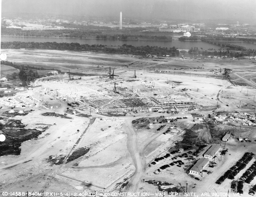 Pentagon under construction 1941