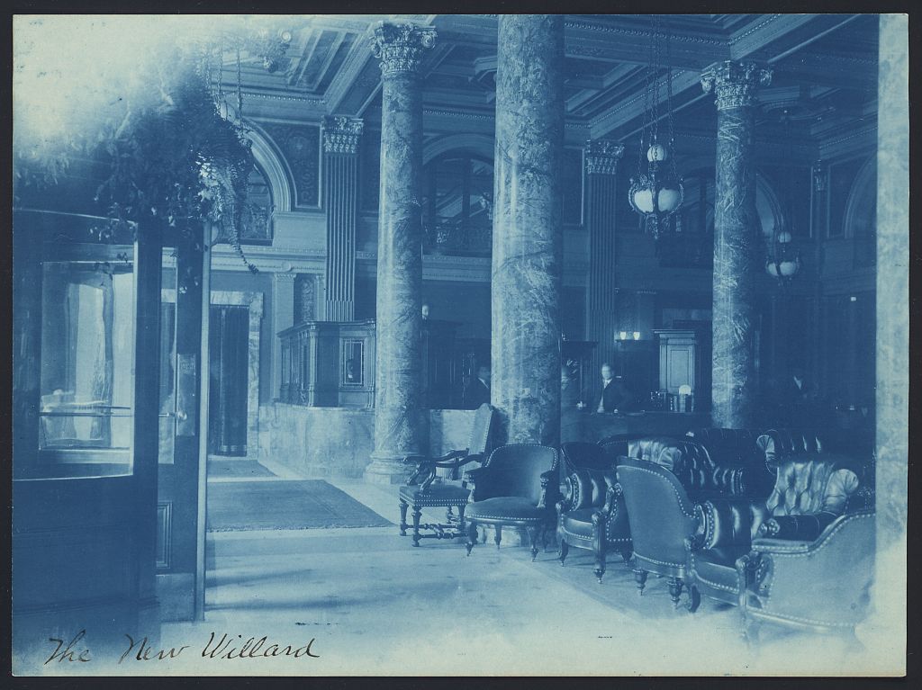 The Willard Hotel lobby around 1901, shortly after the new Beaux-Arts building opened