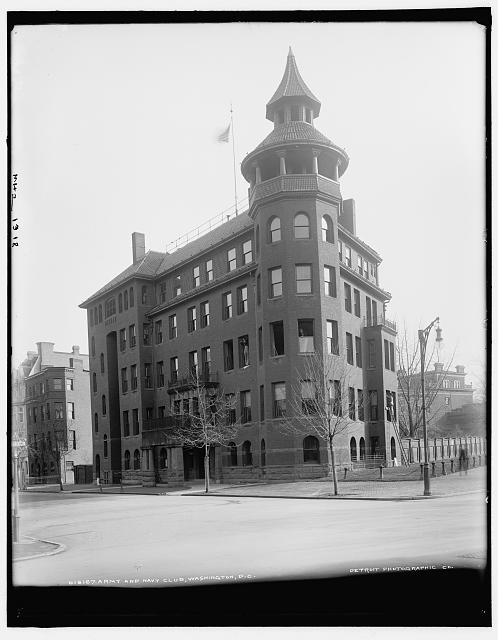 Five-story Victorian Army and Navy Club building with corner turret, photographed around 1900