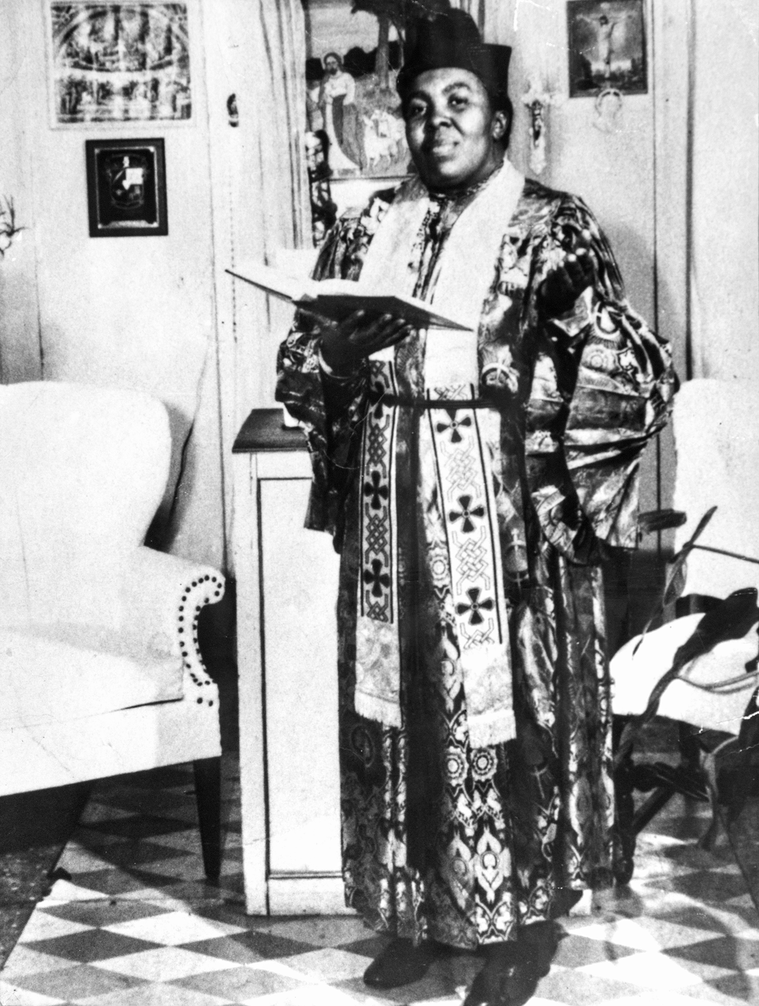 Portrait of Bishop Marie H. Reed, the Adams Morgan Community Council leader who pushed for community control of Morgan School