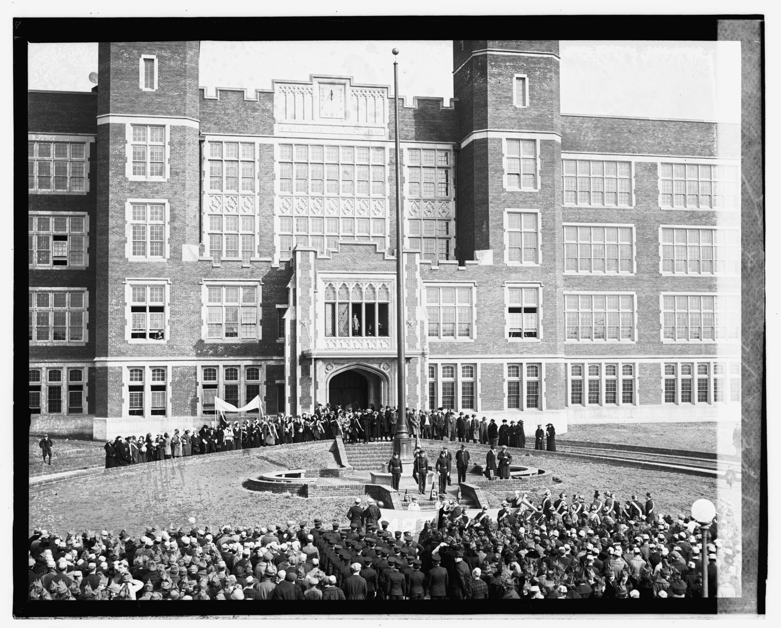 Crowds gather in front of the new Eastern High School building in 1923