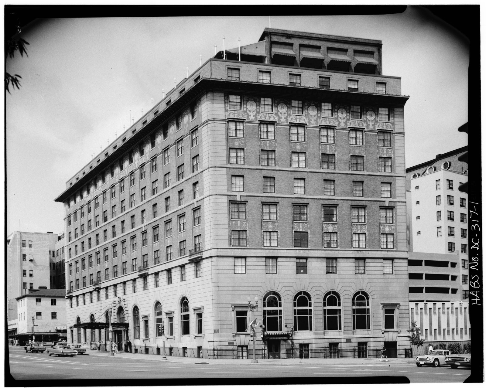 The Hotel Washington, a Beaux-Arts hotel at 15th Street and Pennsylvania Avenue NW in Washington, D.C.