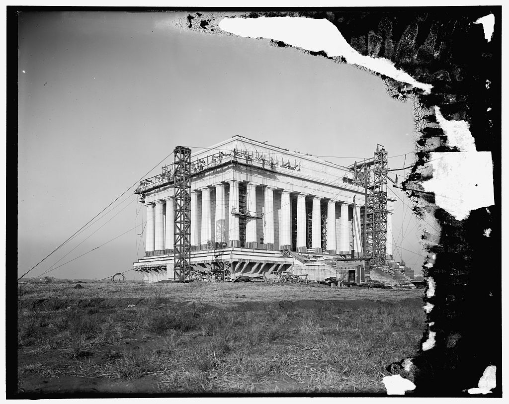 The Lincoln Memorial under construction, Harris and Ewing photograph