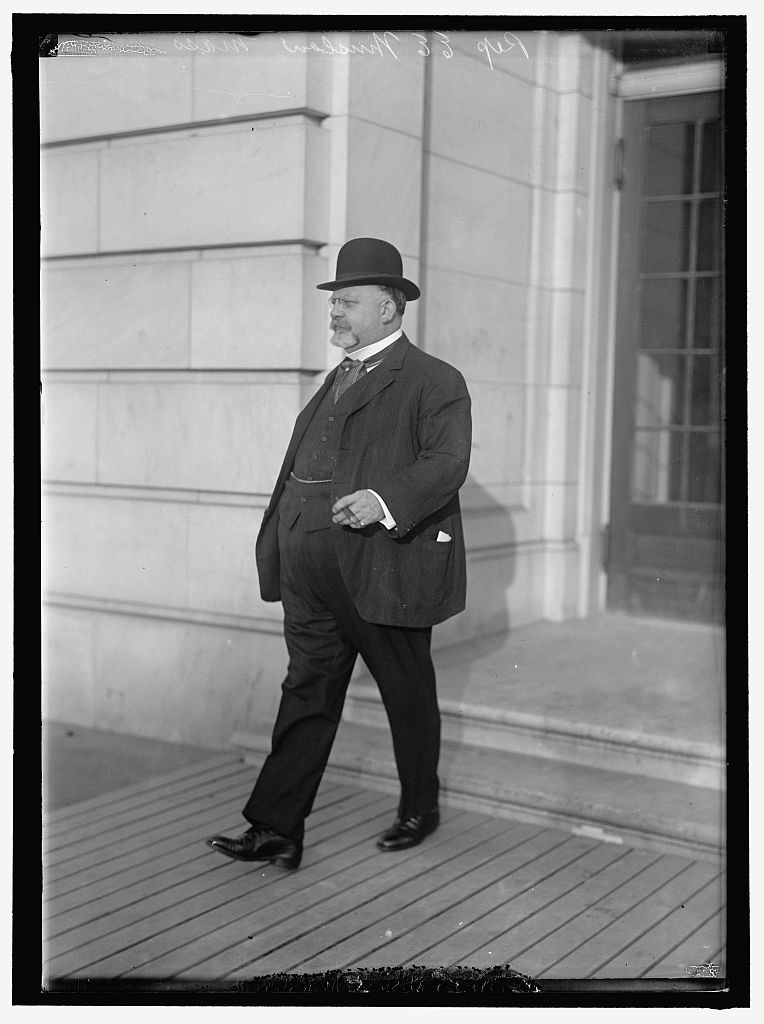 Col. William W. Harts breaking ground for the Lincoln Memorial, Feb 12 1914