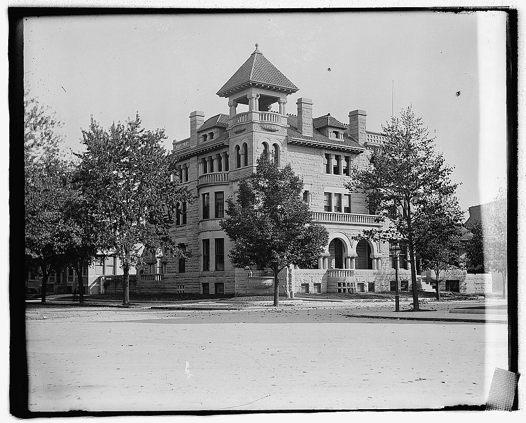 Chinese Legation building in Washington DC photographed in 1918