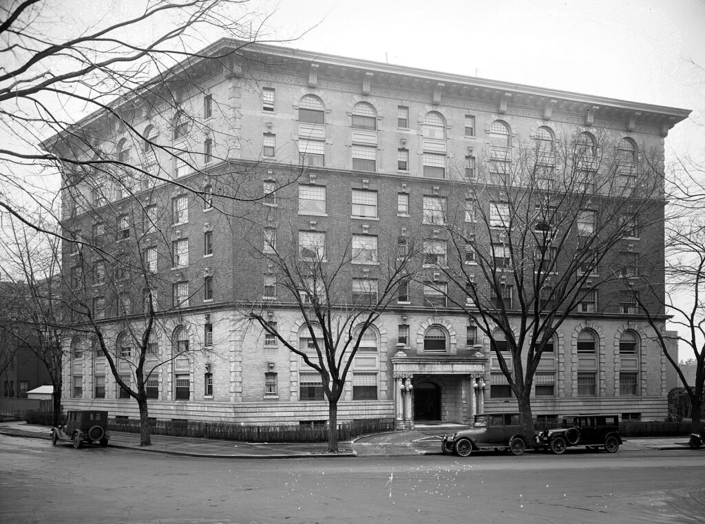 The Northumberland apartment building, New Hampshire Avenue NW, around 1920