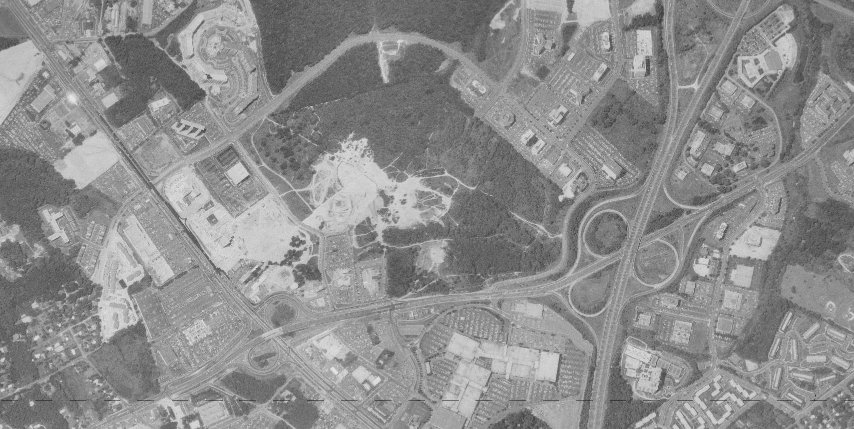 Rotonda McLean 1980 aerial five circular buildings complete