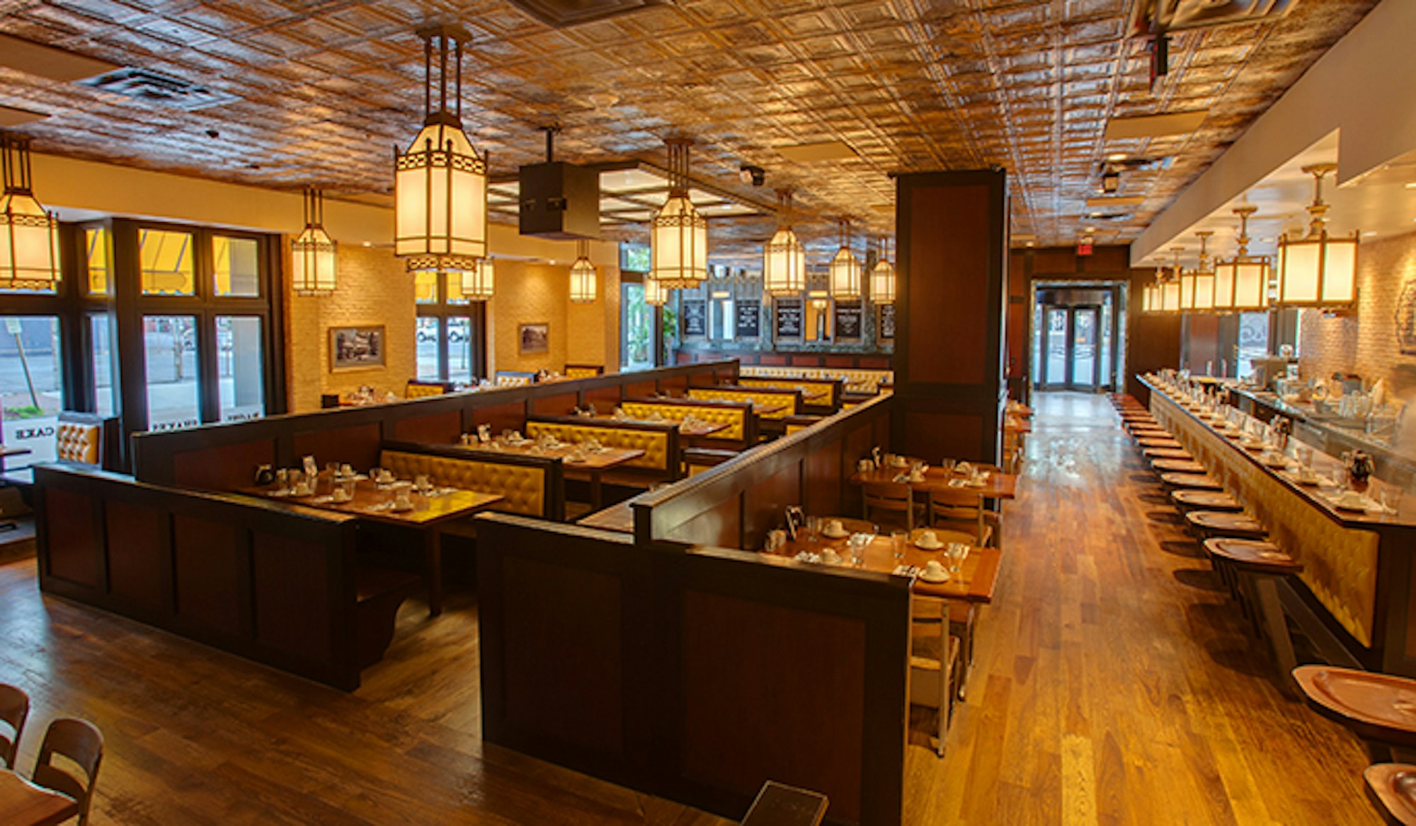 Ted's Bulletin 14th Street dining room interior