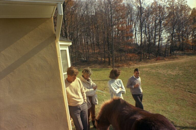 President Kennedy, Jacqueline Kennedy, Ben Bradlee and Antoinette Bradlee outside Wexford in Atoka, Virginia, November 10, 1963