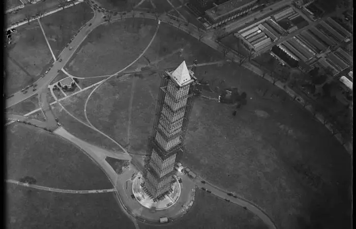 Washington Monument from above