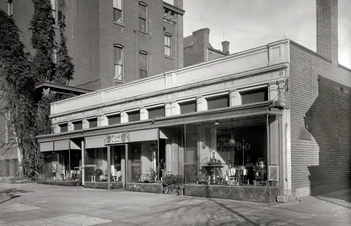 A Look Back At The Historic Lotos Lantern Tea House At 17th And G St 