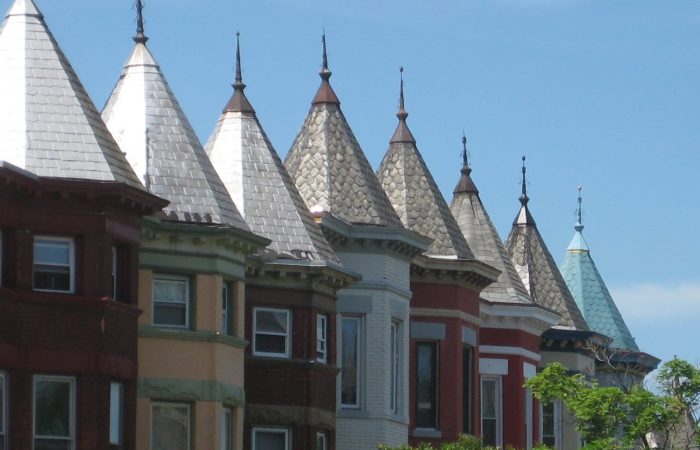 Bloomingdale row houses (source: gullivers-nest.blogspot.com)