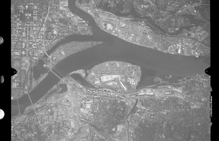 aerial view of Washington National and the Pentagon